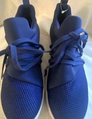 Gwen Comfort Sneakers Women Shoe 9 ROYAL  Navy Blue