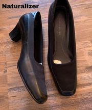Women's Naturalizer Black Heel Pump Size 7W 7 Wide EUC Leather Fabric