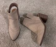 Sonoma Beige Suede Ankle Booties Size 7