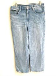 Chico’s high waisted straight leg cropped light wash jeans 1R=8