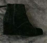 size 6 wedge boots black zip up Suede. Great condition