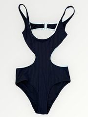 Solid & Striped Sarah Cutout Rib One-Piece Swimsuit Size Medium