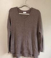 Kaisley medium sweater