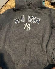Yankees sweatshirt