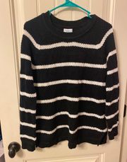 Old Navy Black and White Sweater