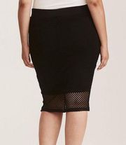 Torrid Black Mesh Ponte Pencil Skirt Lazed Cut Mesh Size 2X