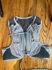 dyna LT running hydration vest (WITHOUT FLASKS)