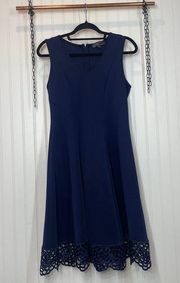 Donna Ricco Women’s Navy Blue Sleeveless V-Neck Fit And Flare Dress Size 10