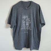 Graphic tee rose Bible verse grey size XL Ecclesiastes 3:1