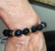 New Badgley Mischka Black & Gold Beaded Stretch Bracelet