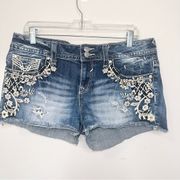 VIGOSS Embroidered The Chelsea Jean Shorts!