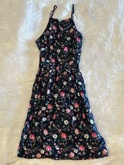 💐 NWT Hollister Floral Sundress with open back Size XS