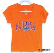 Women’s Orange University of Florida Gator V-Neck Tee Size Small