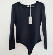 NWT Joie Black Lone Sleeve V Neck Puff Shoulder Sleeve Thong Back Bodysuit