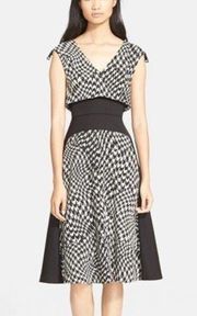 Tracy Reese Black White Malak Houndstooth Jacquard MIDI Dress Size 6