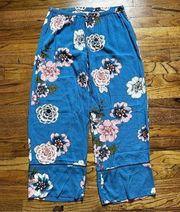 NWOT California Dynasty Blue Floral Cropped Pajama Bottoms Sz M