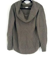 Tobi Chunky Fisherman Style Knit Sweater medium olive green