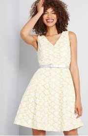 NWT  Yellow White Crochet Floral Dress New