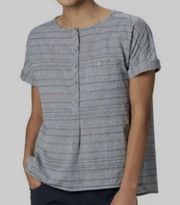 Mountain Hardwear palisade short sleeve chambray popover button front pockets M