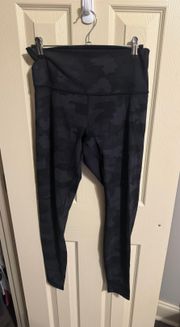 Black Camo Wunder Under Leggings 28” *Lux