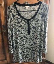 Worn once Laura Ashley Women’s 3/4 sleeve Top