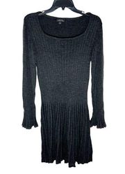 Tahari Arthur S Levine Womens Size M Rib Knit Sweater Dress Fit & Flare Charcoal