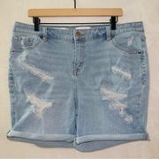 Lane Bryant Essential Stretch Light Wash Denim Mid Rise Midi Boyfriend Shorts