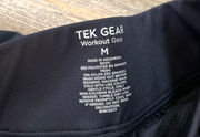 TEK Gear Workout Black  shorts size M High Rise pull on  athletic Gym Womens