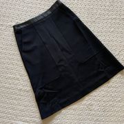 Boss  Women's Skirt Size 2 Knee Length Black