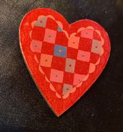 Vintage wooden heart plaid pin / brooch