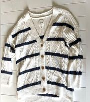 Ivy Oversized cable knit cardigan size medium