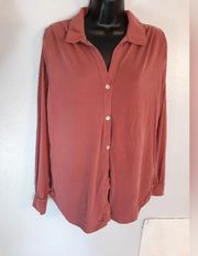 Green Envelope LA pink/orange button-up blouse