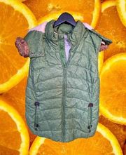 Green Tea Green Puffer Vest with Faux Fur Hood Lining‎ Size XL