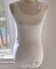 GAP White Modern Tank, Size Medium, NWT