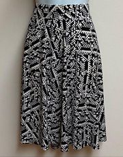 Dress Barn Black/Cream Pull-On Skirt