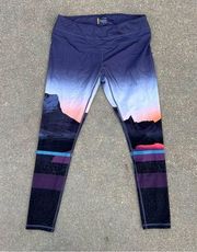 Lucy Mountain Sunrise Serene Yoga Workout Leggings Large Regular