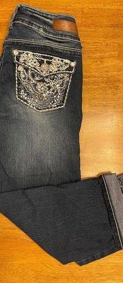 Wallflower Size 7 Dark Wash Low-Rise Skinny Leg Capri Jeans w/20" Inseam - EUC