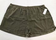 Tresure & Bond Womens Plus Size 3X Elastic Pigment Washed Olive Lyocell Shorts