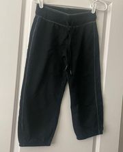 Black Capri sweatpants