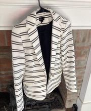 𝅺willi Smith White & Black Small Striped Blazer w/Front Pockets