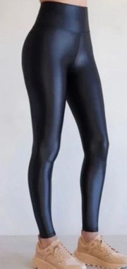 Carbon38 Takara Shine Leggings 