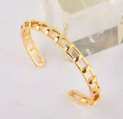 Stella & Dot Gold Tone Cage Cuff Bracelet Bangle Rocker Concert Layering