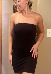 Audrey 3plus1 Black Bodycon Mini Dress