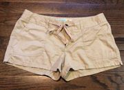 🆕 Hang Ten lightweight tan flat front low rise juniors shorts size 5