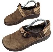 Chaco Women's Pedshed Shiitake Taupe Brown Suede Round Toe Gorpcore Clogs 8.5