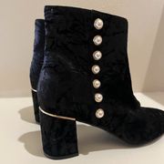 Isaac Mizrahi Black Crushed Velvet Booties with Faux Pearls - Size 5.5