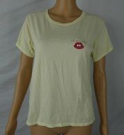 Amuse Society Beach Vida Bling S'il Vous Play Lips Mouth Top T Shirt Yellow