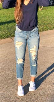 Low-Rise Boyfriend Jeans 