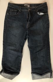 Chico’s Platinum Jean Capris 