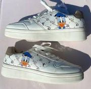 Disney Donald Duck White Classic Designer Print Sneakers Shoes Women's Size 9